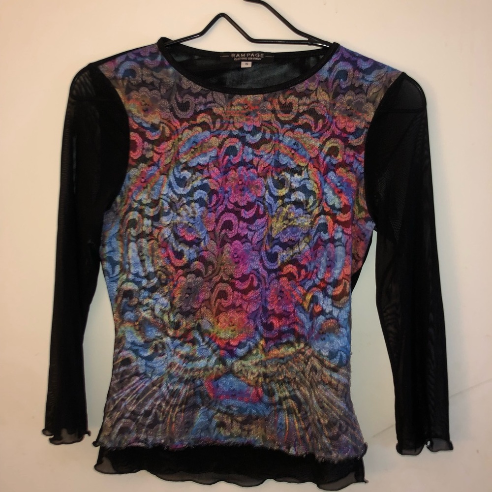 Sheer 3/4 sleeves rainbow patterned top